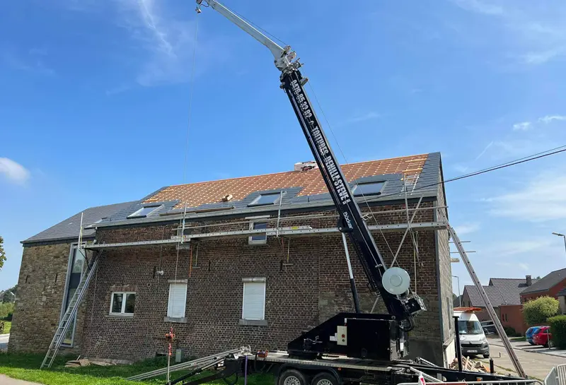 Grue pour levage de charges lourdes